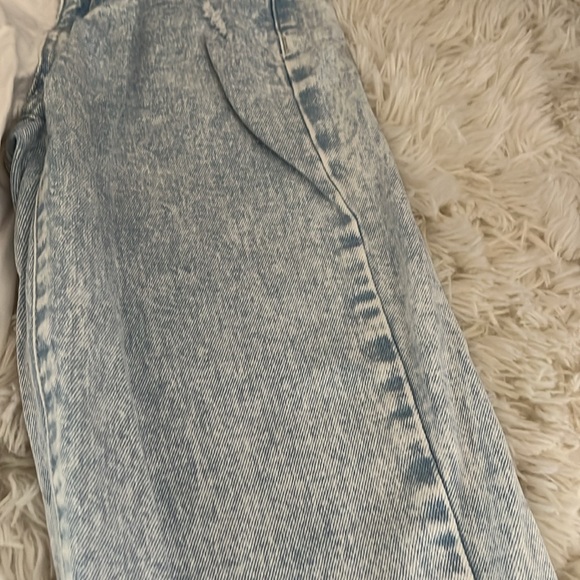 Tillys RSQ Jeans! Two- toned - Picture 3 of 4